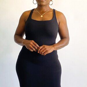 Scoop Neck Bodycon Midi Dress - Black